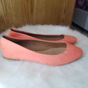 Coral ballet flats